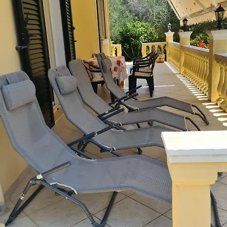 Apartment Elena