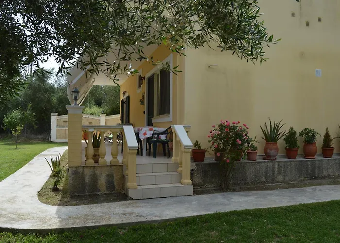 Apartment Elena Marathias