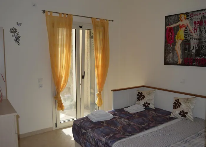 Elena Apartman *